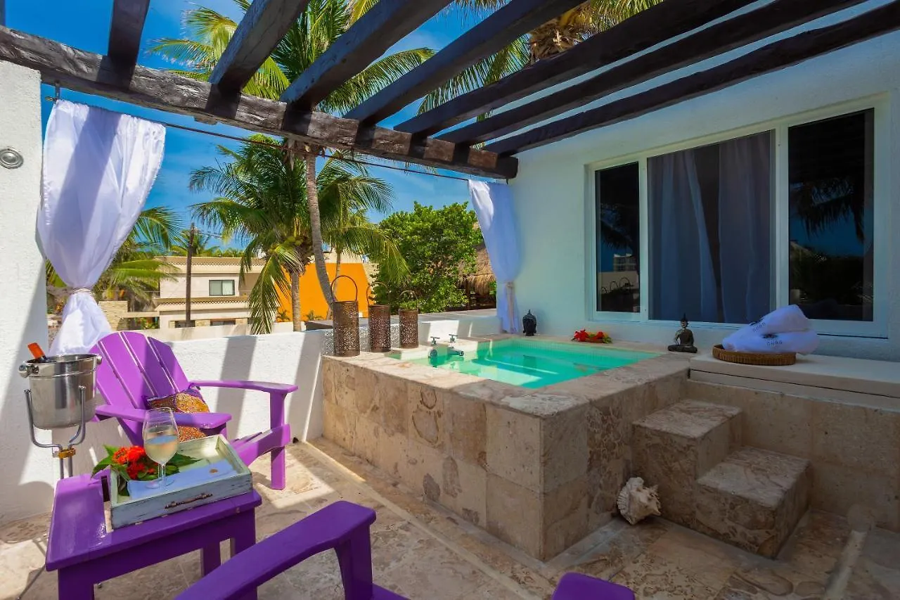 *****  Lotus Beach Hotel - Adults Only Isla Mujeres Mexico