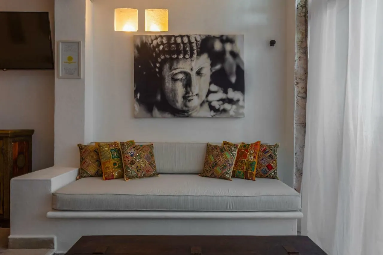 Lotus Beach Hotel - Adults Only Isla Mujeres 5*,
