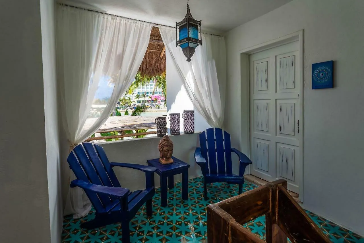 *****  Lotus Beach Hotel - Adults Only Isla Mujeres Mexico