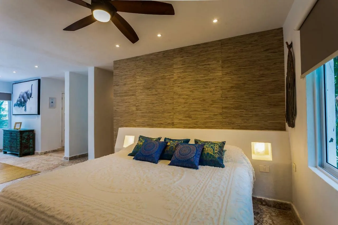 Lotus Beach Hotel - Adults Only Isla Mujeres