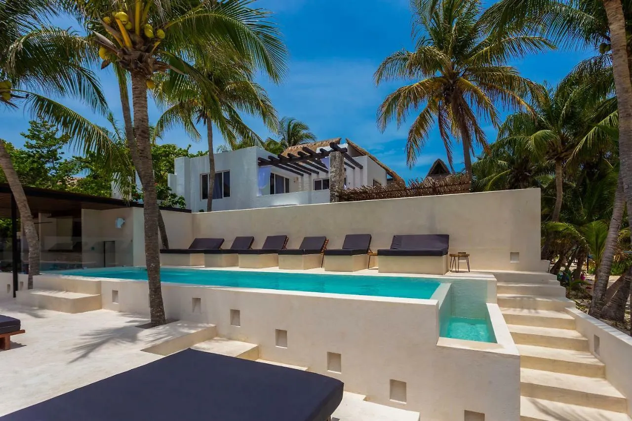 Lotus Beach Hotel - Adults Only Isla Mujeres 5*,